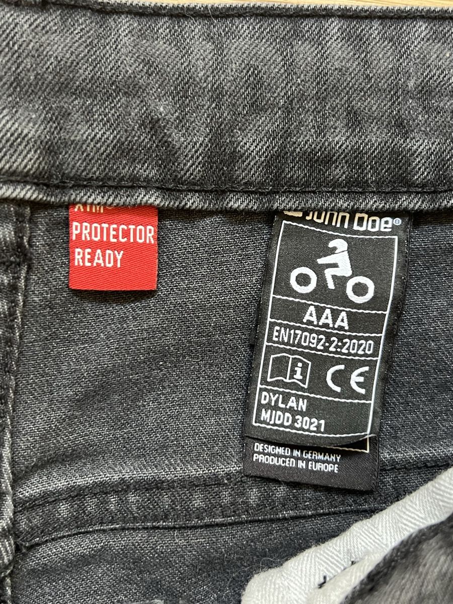 John Doe Pantaloni: John Doe Dylan Mono Motorradjeans – Nuovo (secondo la descrizione) da Teufen AR venduto da pas_5nt9 5