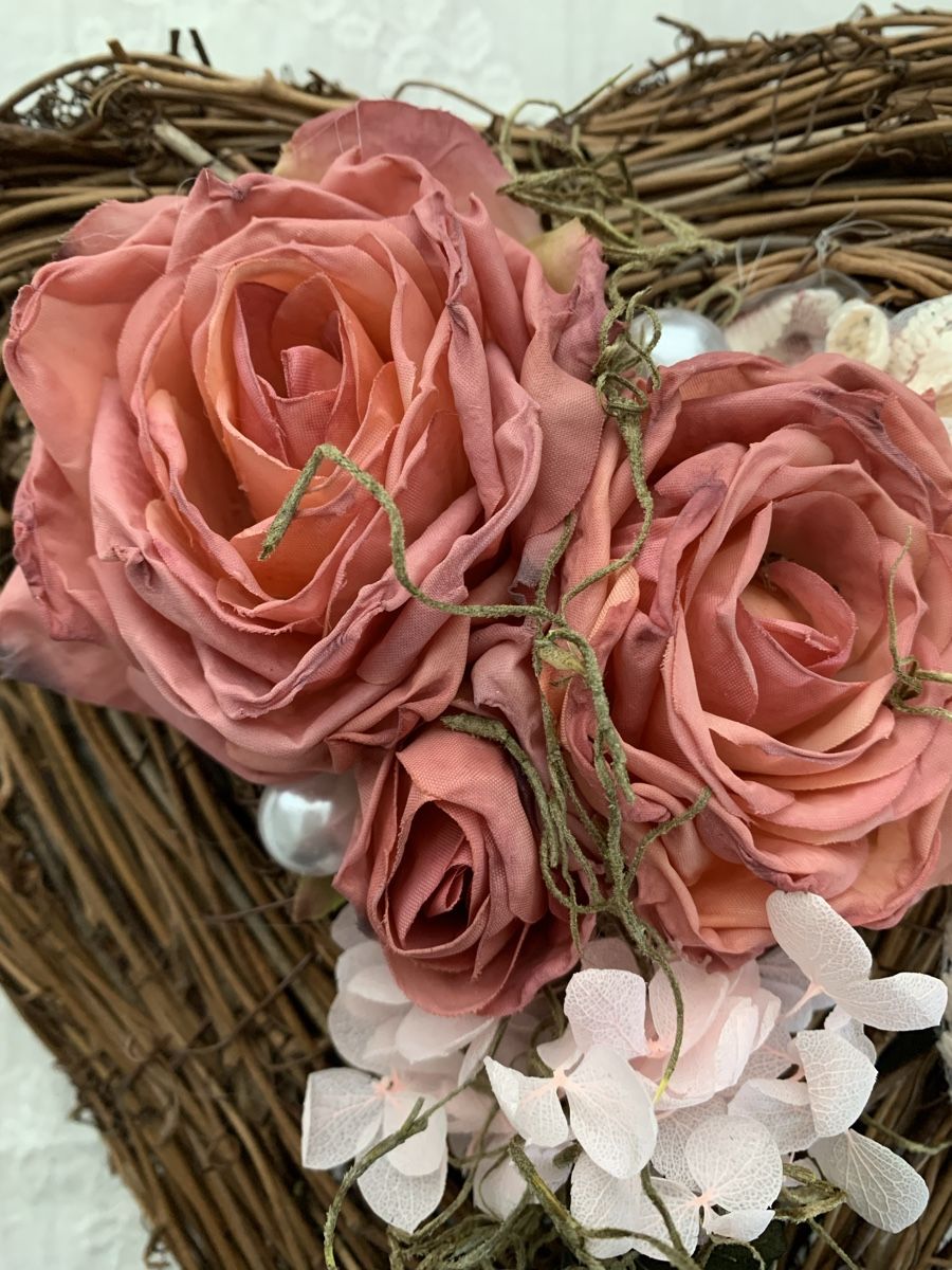 Tutte le decorazioni: Dekoration, Arrangement Herz mit Rosen – Nuovo (secondo la descrizione) da Diepoldsau venduto da Luxusdeko 1
