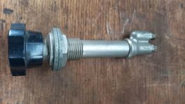 SAURER BERNA FBW Serva Frostschutzhandpumpe 950 6705 040