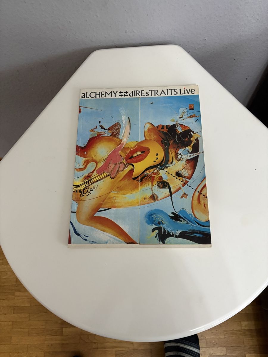 Libri: Livre musique Dire staits – Usato da petit lancy venduto da FerreiraLuis