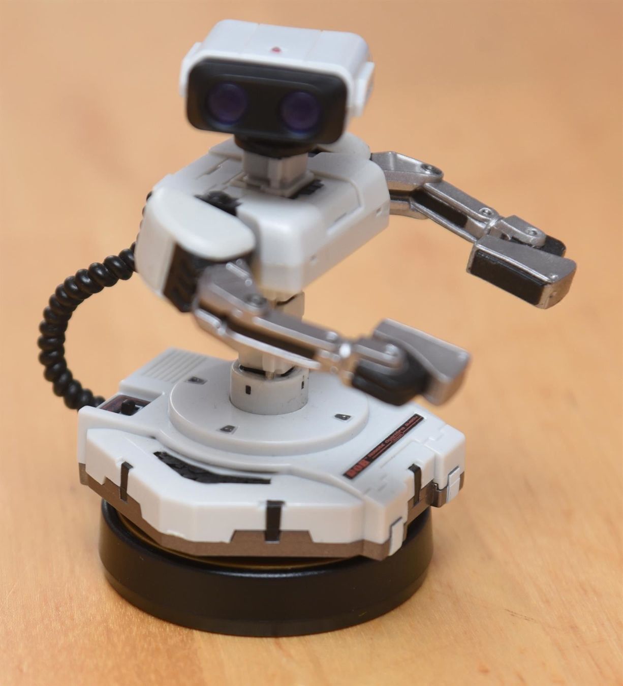 Nintendo Figuren: Amiibo Figur R.O.B. – Gebraucht aus Frenkendorf von gelbeZinnie