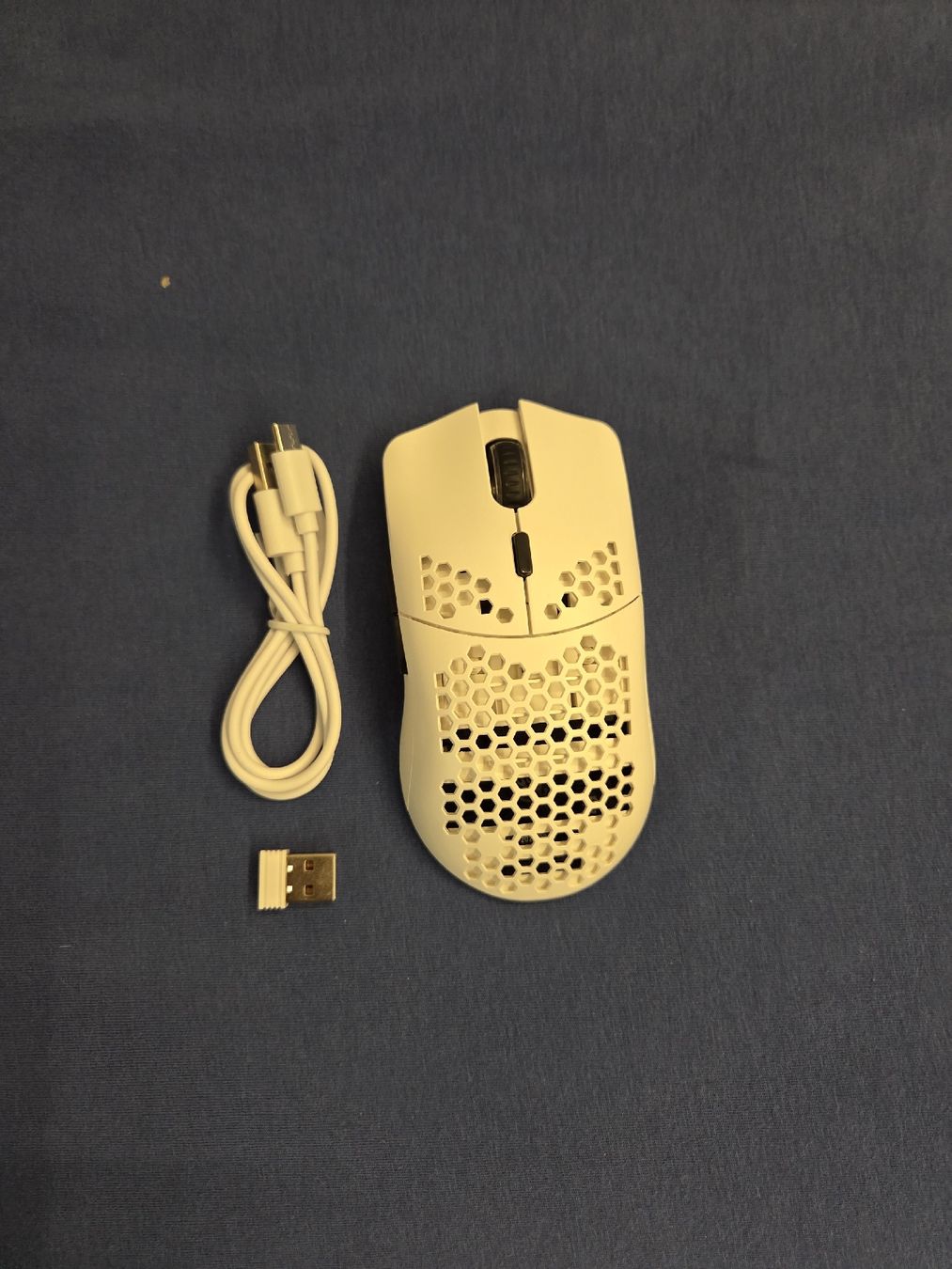 Souris: Wireless Gaming Mouse – Neuf avec emballage d'origine à Oberuzwil par FJC