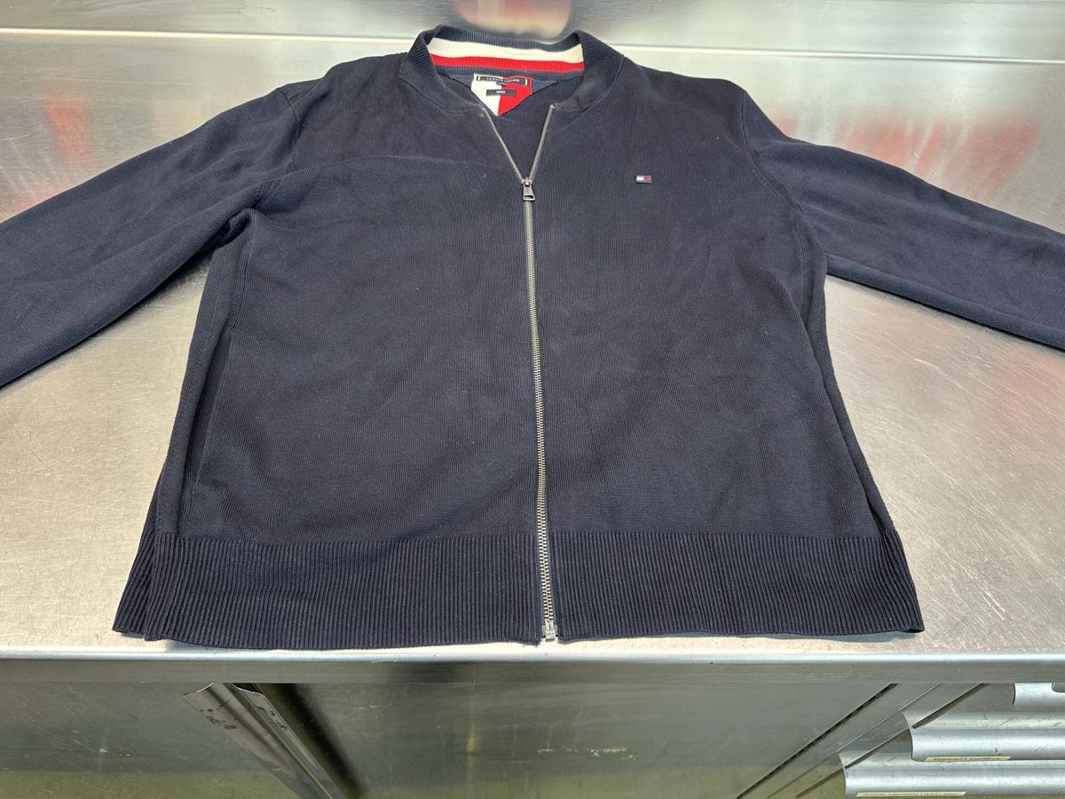 Tommy Hilfiger Maglioni & Felpe: Tommy Hilfiger Strickjacke blau – Usato da Schwende venduto da weesli 3