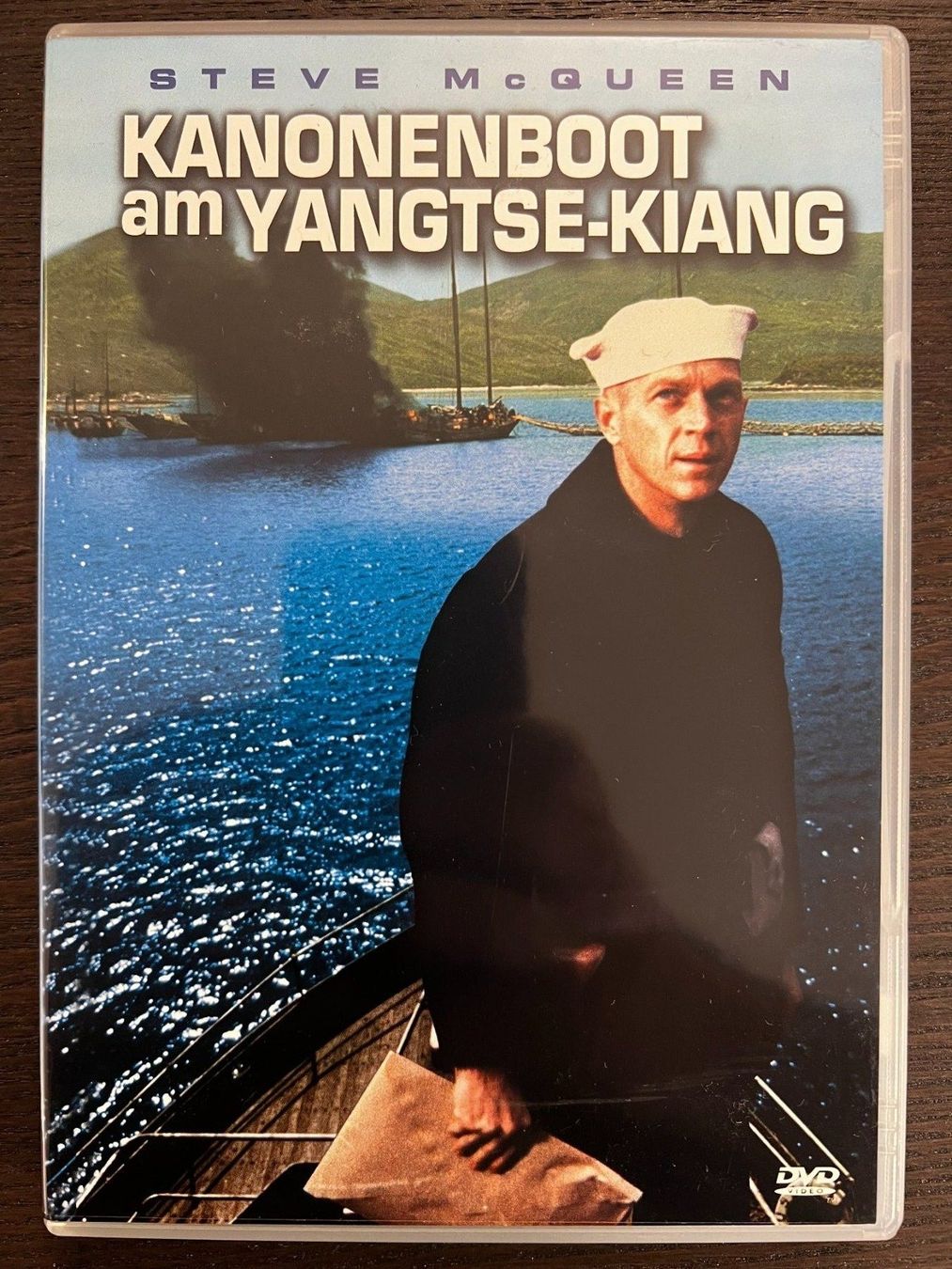 Alle DVDs: Kanonenboot am Yangtse-Kiang – Gebraucht aus Zürich von FilmFreunde
