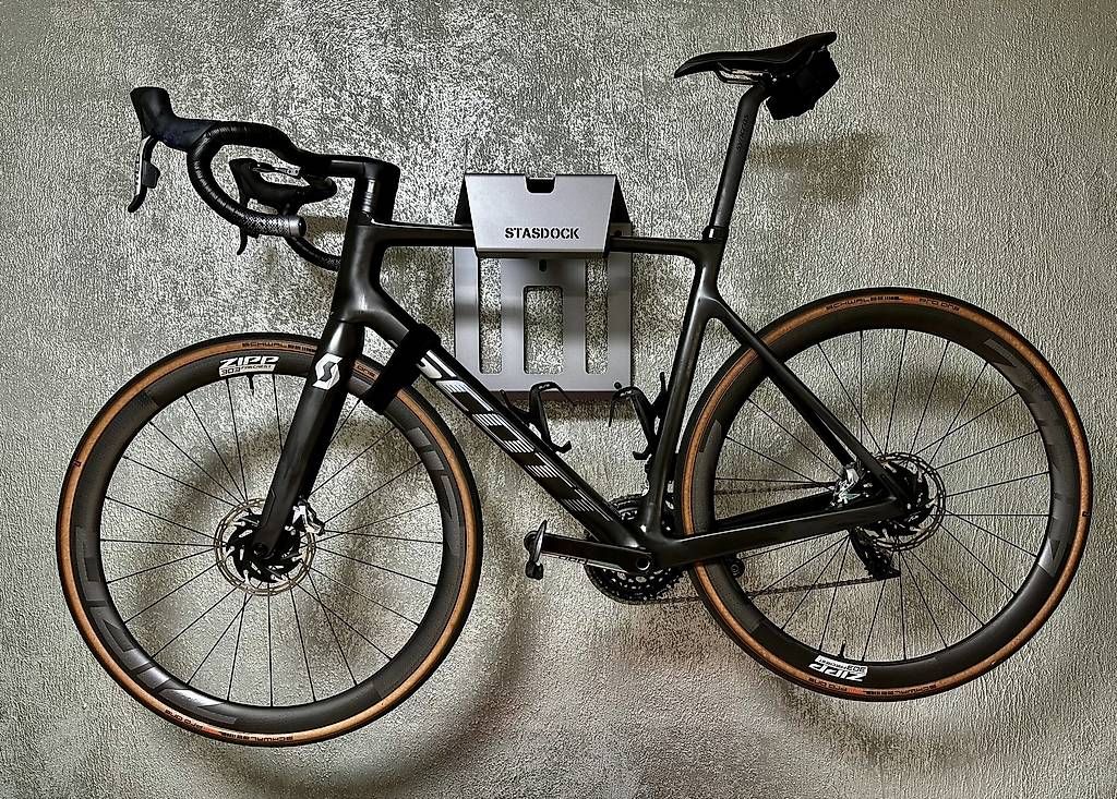 Scott Biciclette: Scott Addict RC Ultimate taille 58 – Usato da Les Avants venduto da Matt90 1