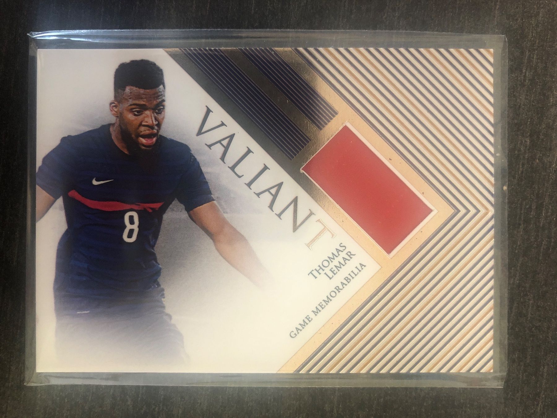 Topps Carte collezionabili: Futera Unique Thomas Lemar Match-worn patch 10/25 – Usato da Wangenried venduto da Garagara