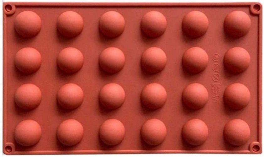 Teglie da forno: Silikon Backform 24 Halbkugeln - 29 x 17 x 1 cm – Nuovo e nell'imballaggio originale da Werdenberg venduto da EXA-Animal-World