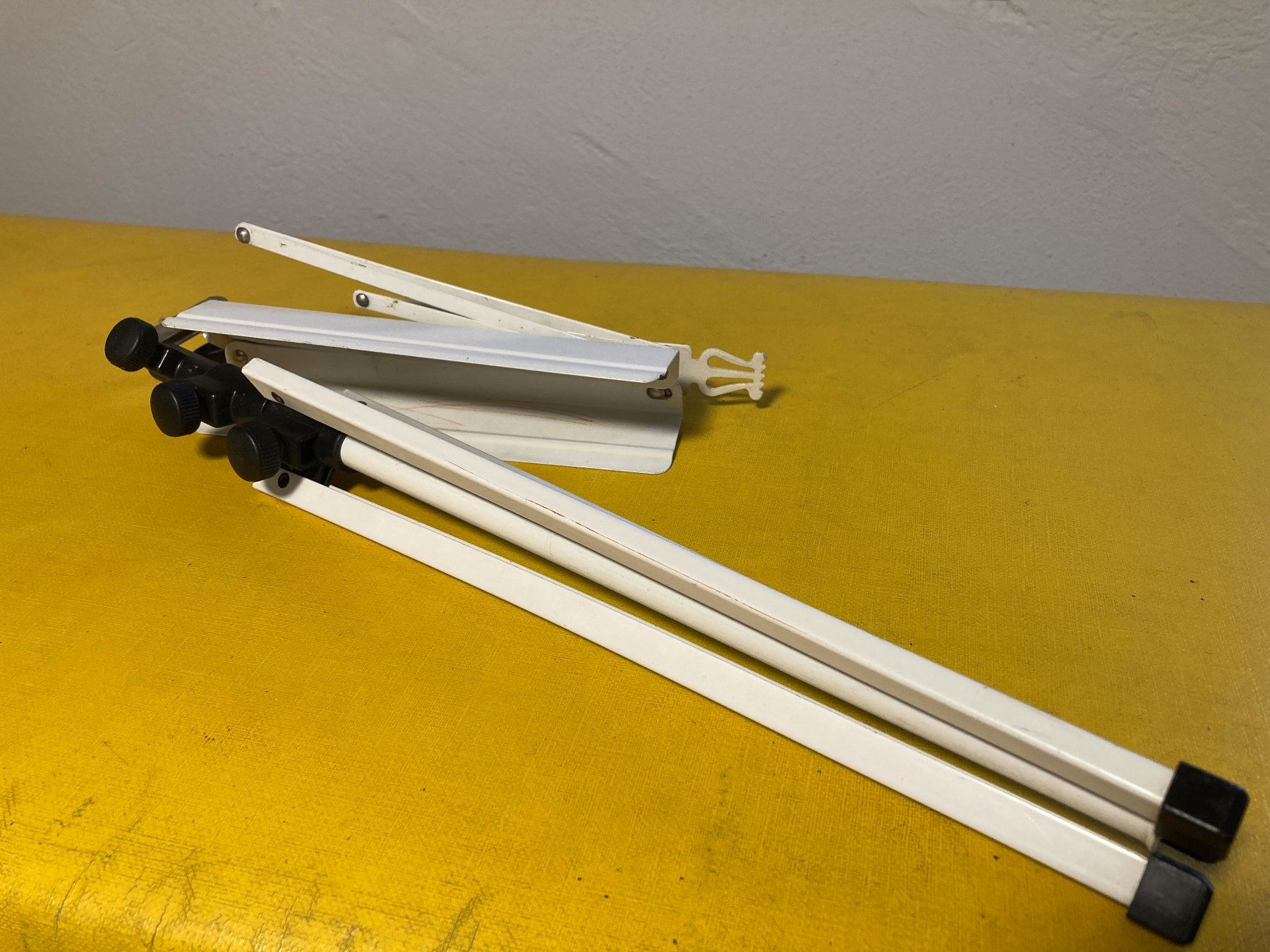 Supports pour instruments & partitions: Notenständer – D'occasion à Bülach par guyerPG12 1