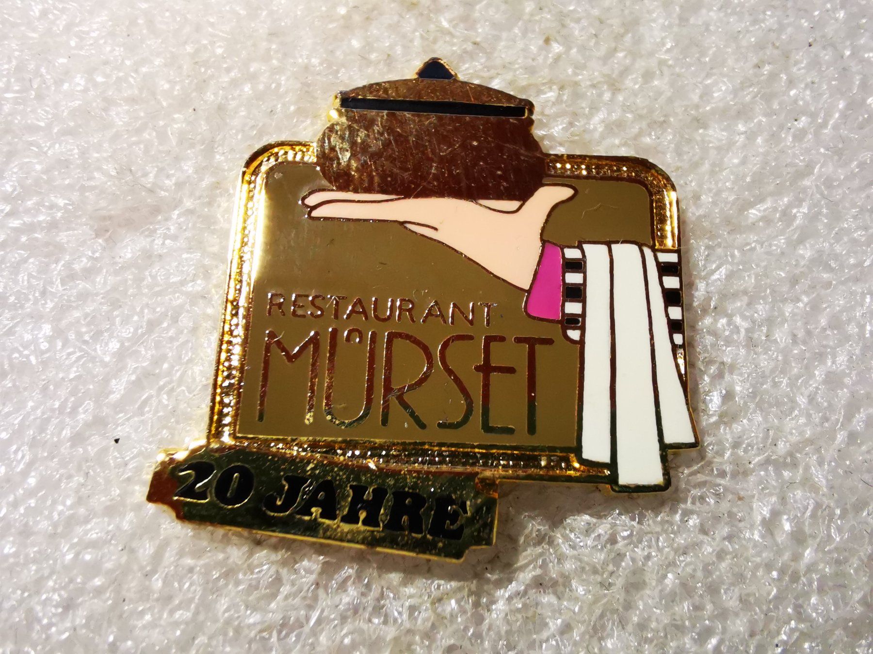 Placchette & Badge: Ansteckpin 151: Restaurant Mürset – Usato da Oppligen venduto da Pin-Fall-Shop