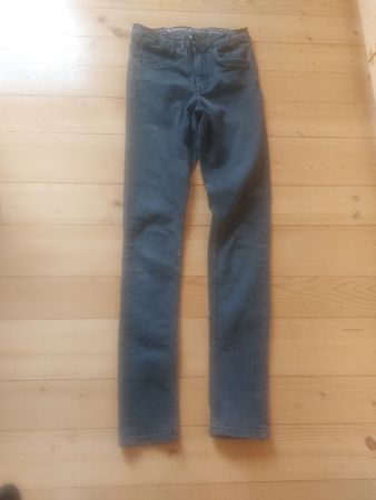 Gut erhaltene Jeans Gr 164 Gracia Jeans