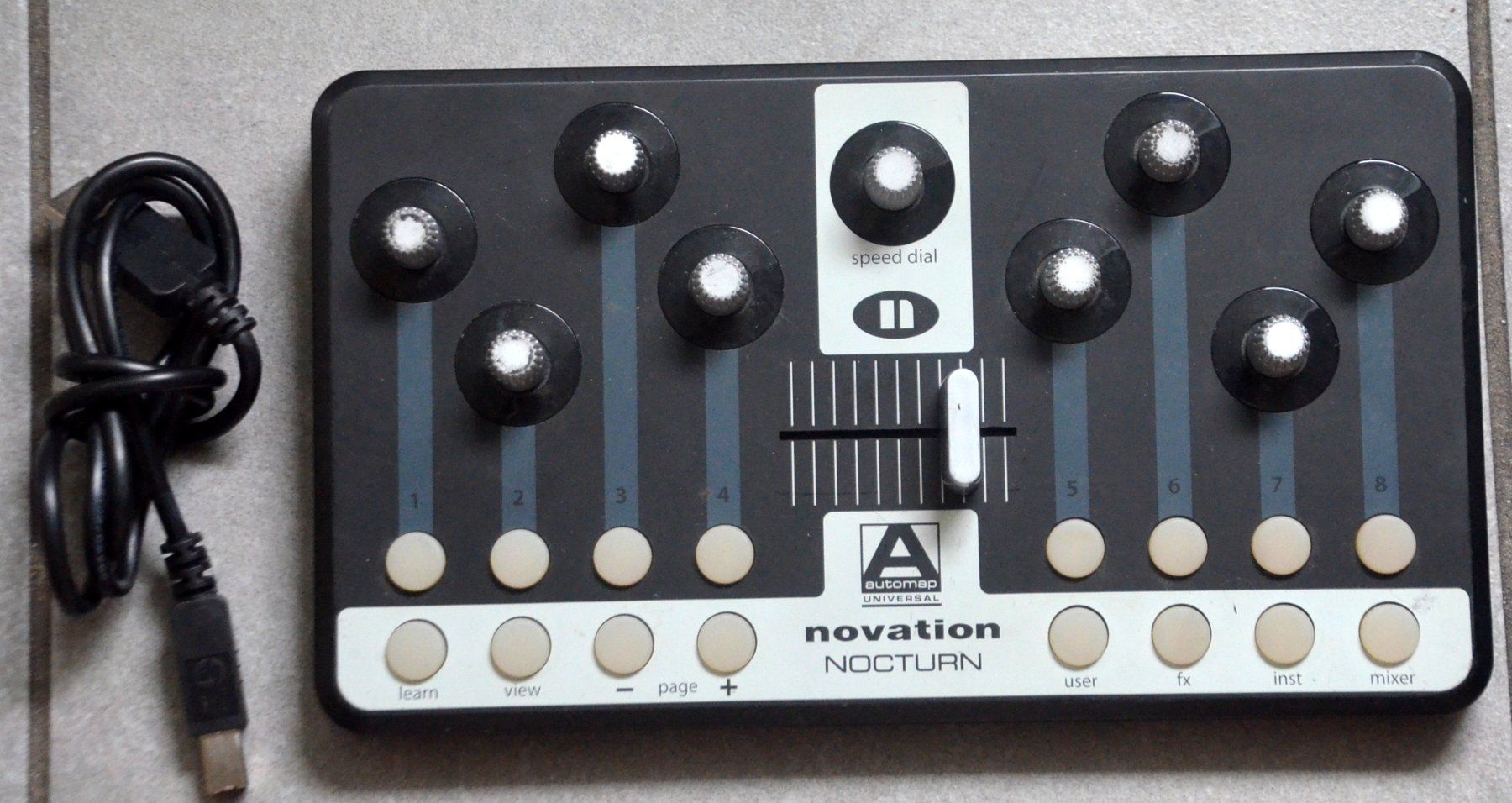 Novation Console di mixaggio: Novation Nocturn USB Control Surface  Midi Controller – Usato da Collonges venduto da arashee