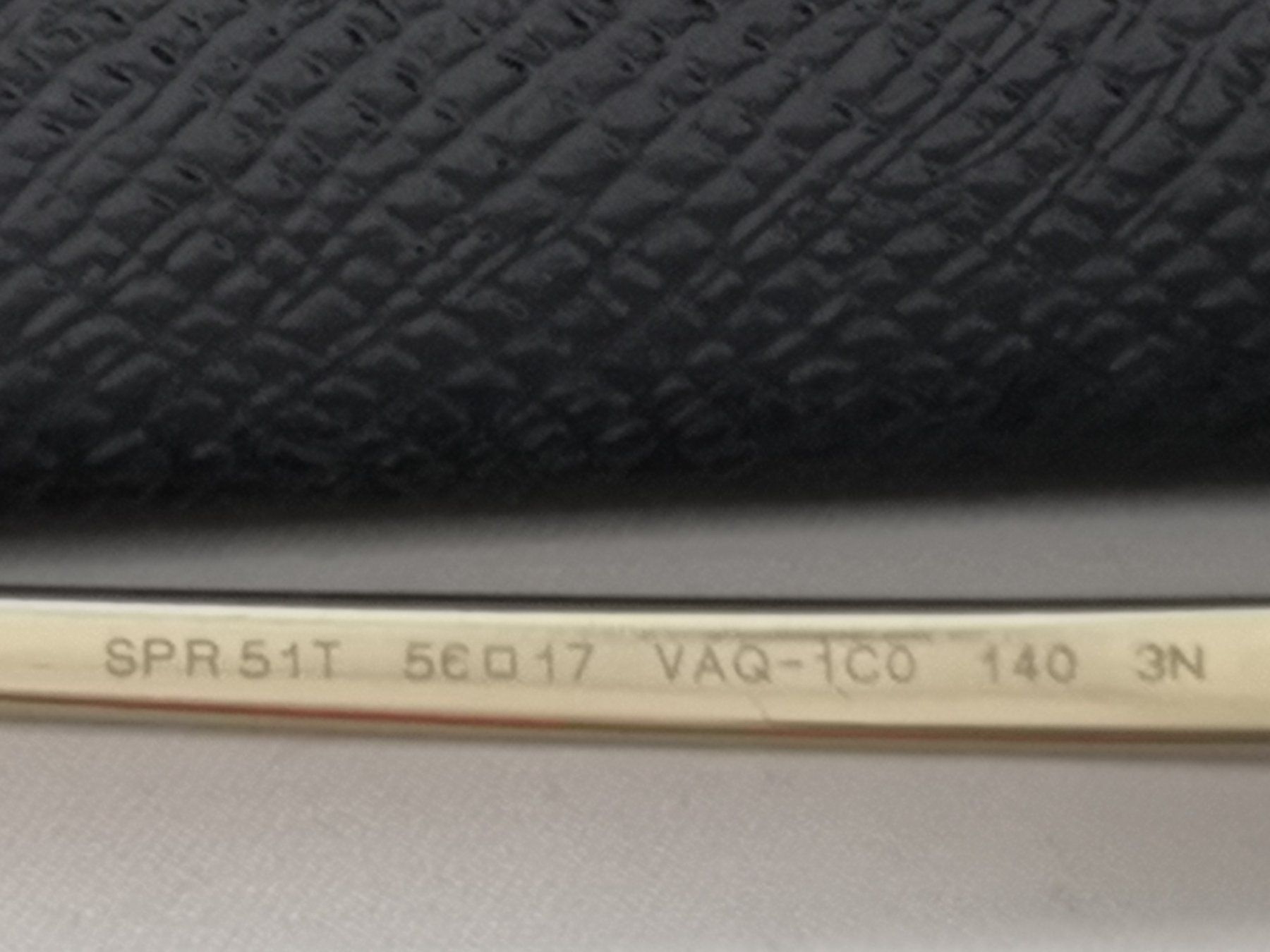 Prada Occhiali & Lenti: PRADA Originales / Luxe - Qualité - Elégance ! – Usato da Bulle venduto da italicum 3