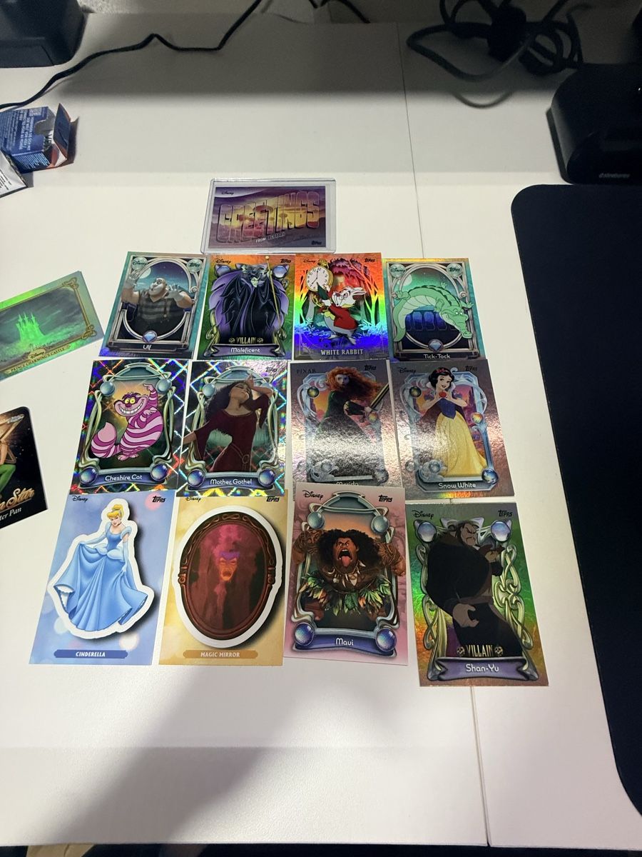 Topps Sammelbilder & Trading cards: Topps Disney – Neu (gemäss Beschreibung) aus Pomy von Asw.luxury