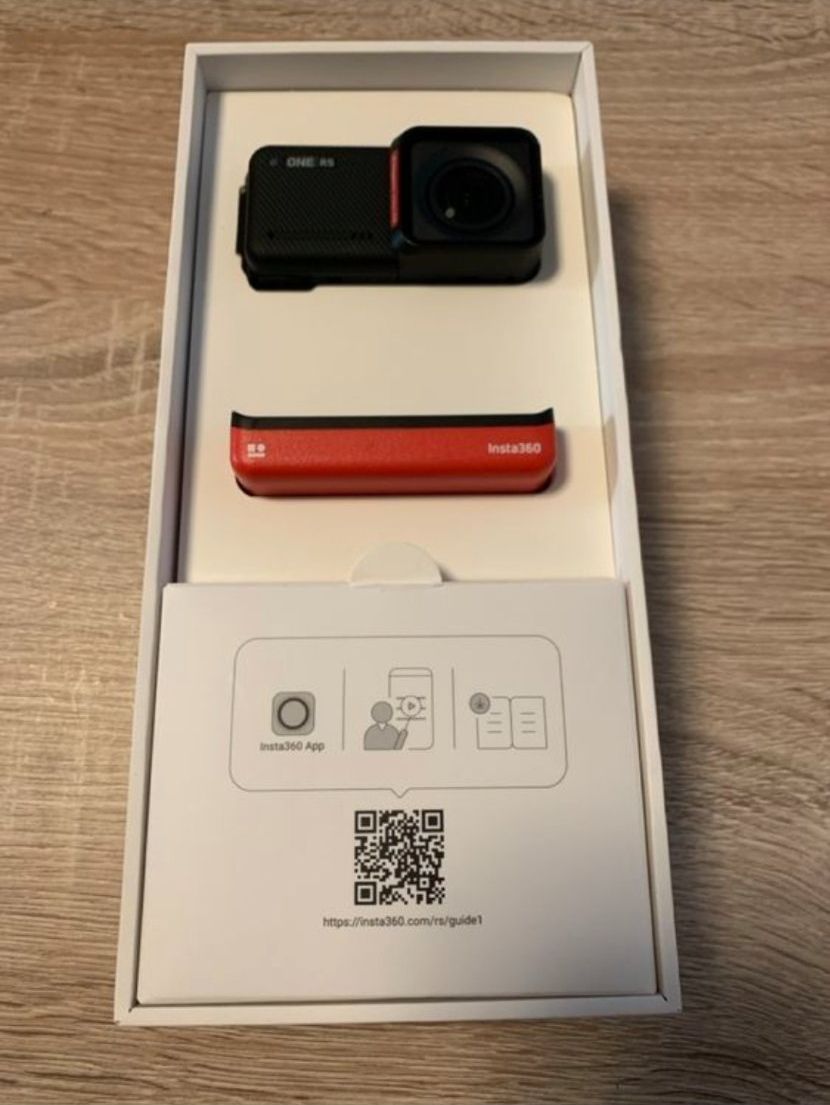 Insta360 Videocamere: Insta 360 ONE RS 4K Edition Kamera – Difettoso da Diessenhofen venduto da Obscuro94