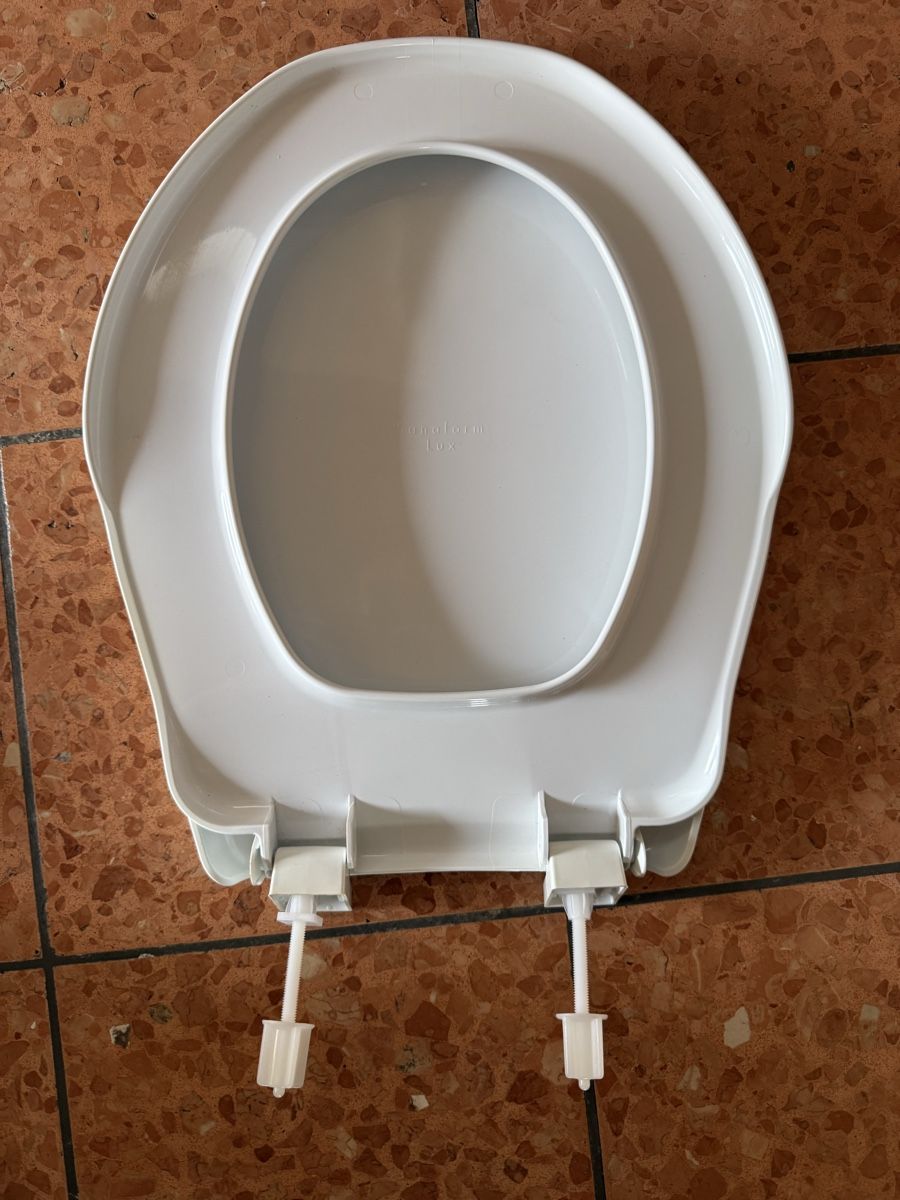 WC: WC-Deckel – Nuovo (secondo la descrizione) da Lengnau AG venduto da dom_p8hm 1