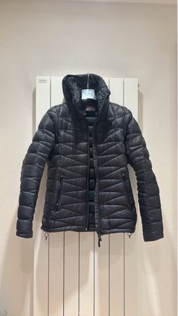 Doudoune Mammut Noir - Taille M - Parfait pour l'hiver!