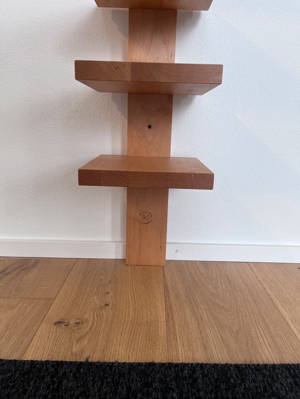 Scaffali: Pilaster Wall Shelf - Oiled oak – Nuovo (secondo la descrizione) da Zürich venduto da nil_l7fb 8