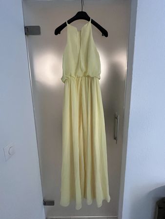 Elegantes Maxi-Kleid in zartem Gelb - Grösse S