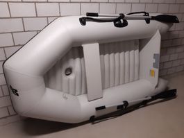 Schlauchboot von Mercury