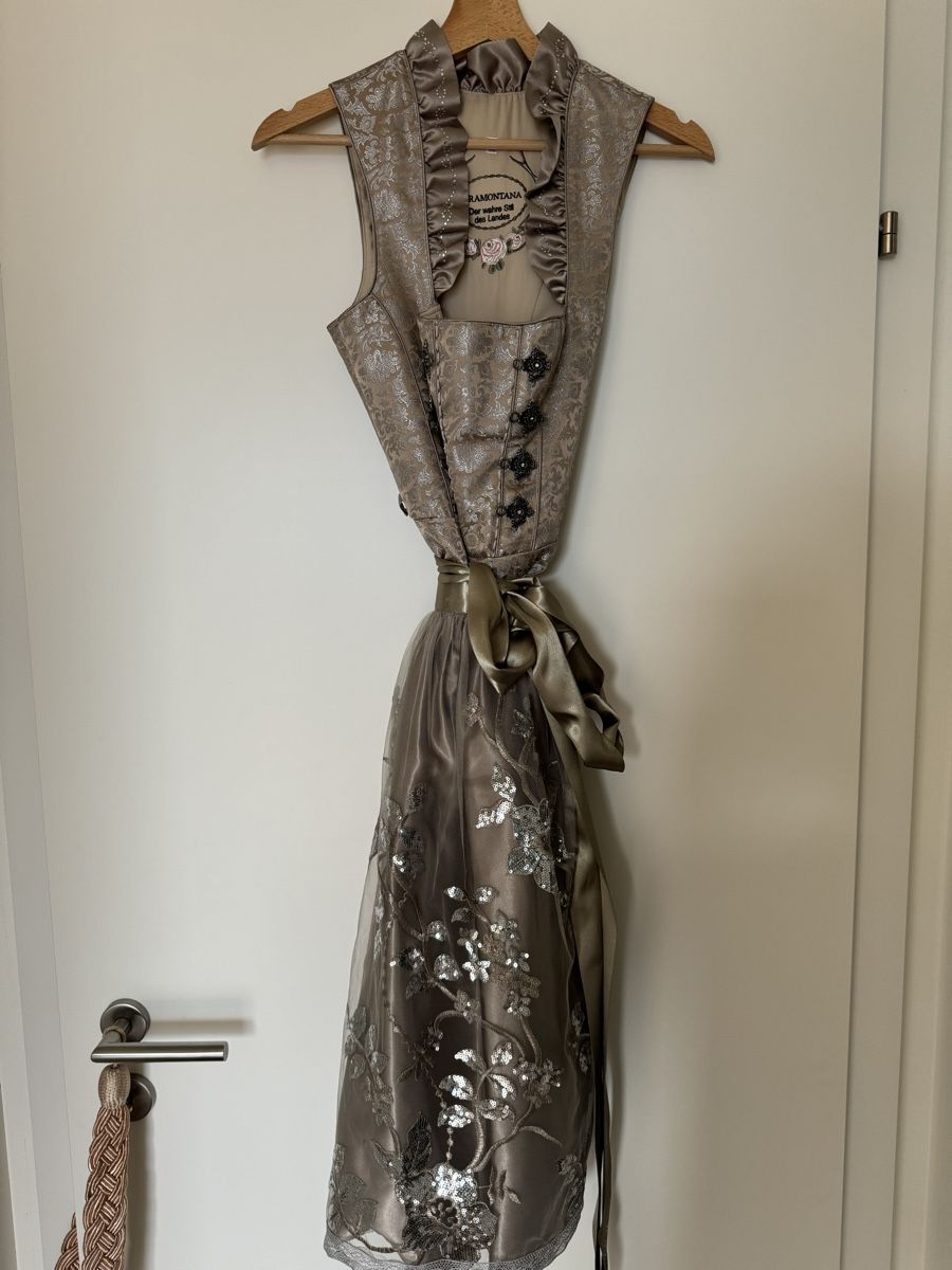 Costumes: Tramonta Dirndl – Neuf (Voir description) à Ruggell par lis_xx6d