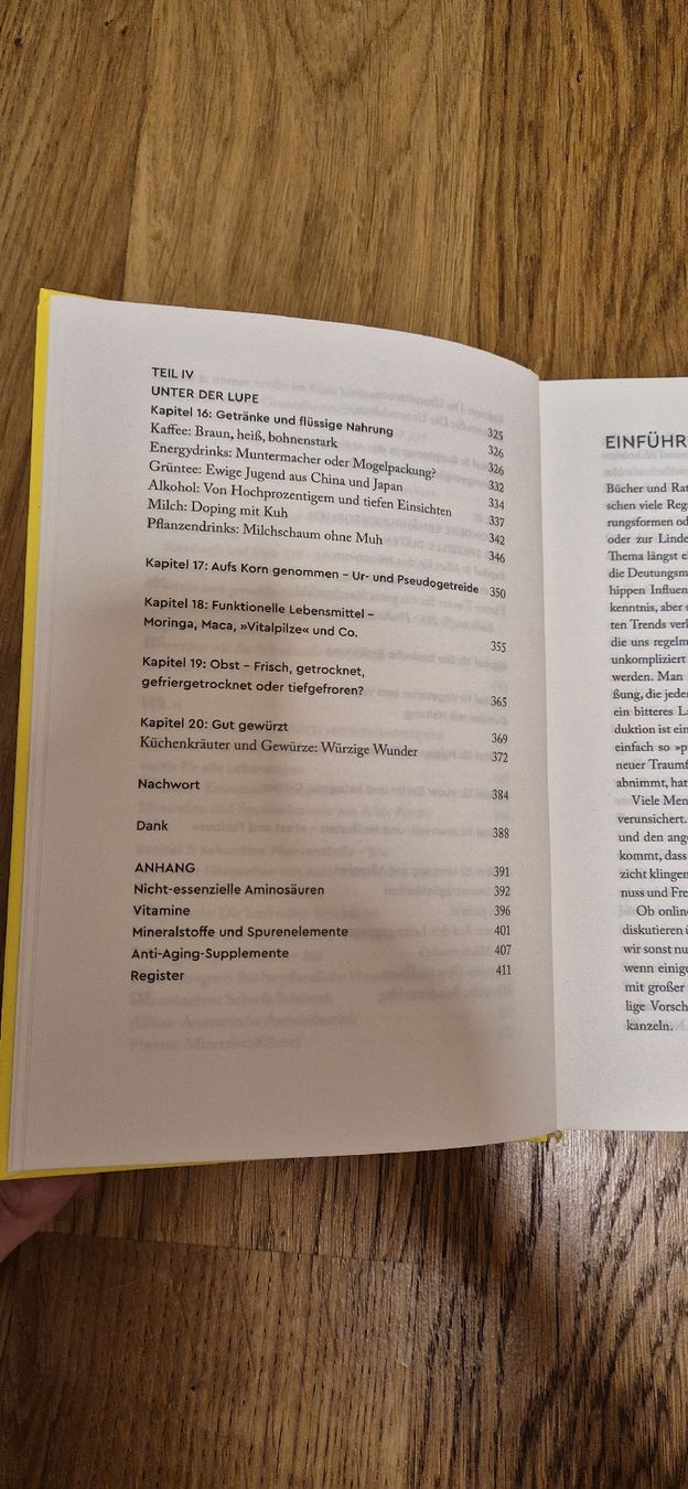 Libri: Buch Genial ernährt – Nuovo (secondo la descrizione) da Hettlingen venduto da _.ch_ 6