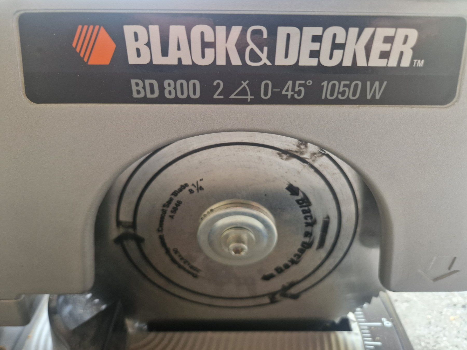 Seghe: Black & Decker BD 800 Kapp - und Gerungssäge – Usato da Igis venduto da woody1957