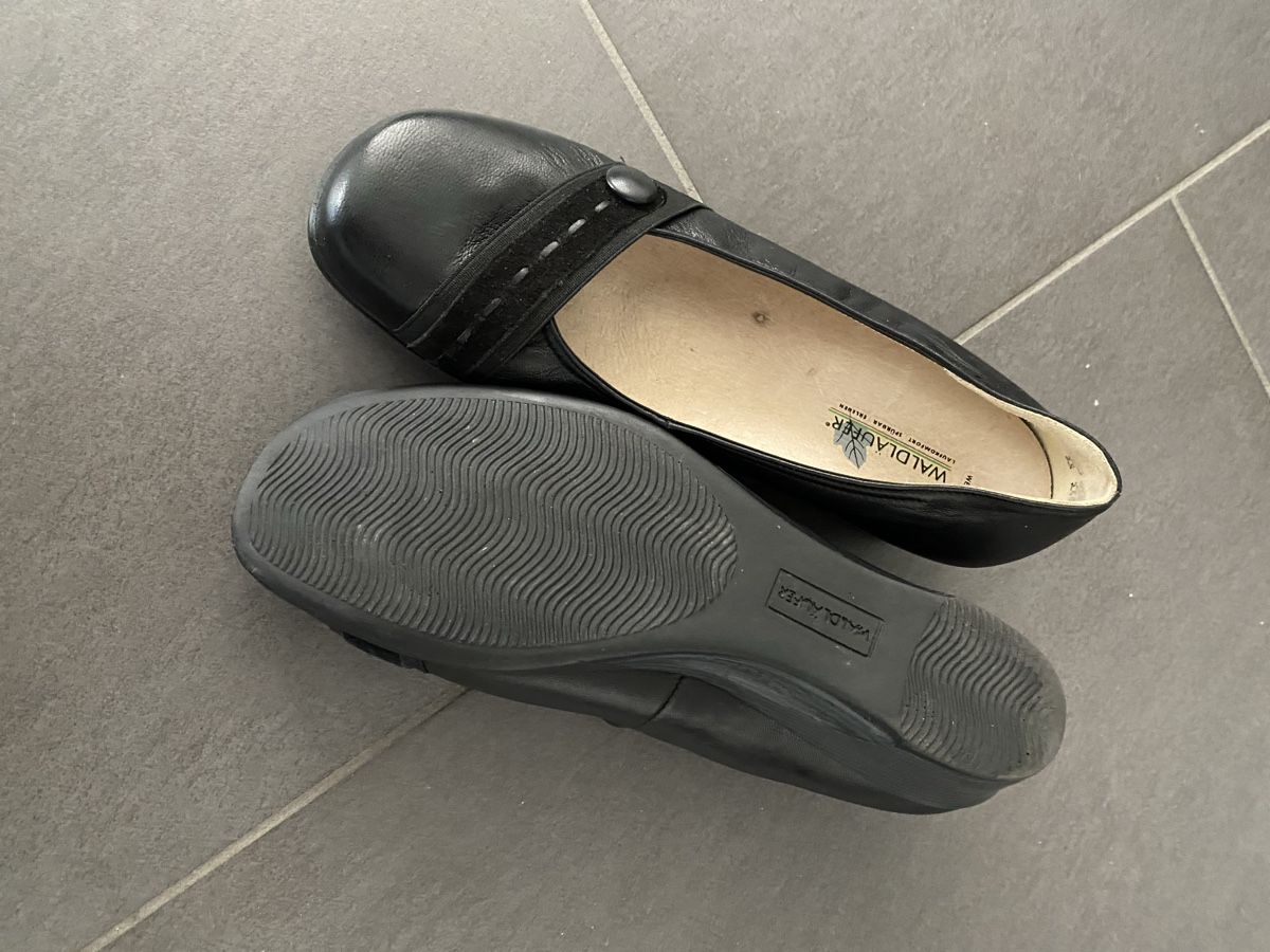 Damenschuhe: Waldläufer Black Leather Shoes EU 39 – Neu (gemäss Beschreibung) aus Bremgarten b. Bern von Jonathan_fvf7 1