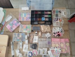 Bastelperlen Set mit Zubehör neu und gebraucht