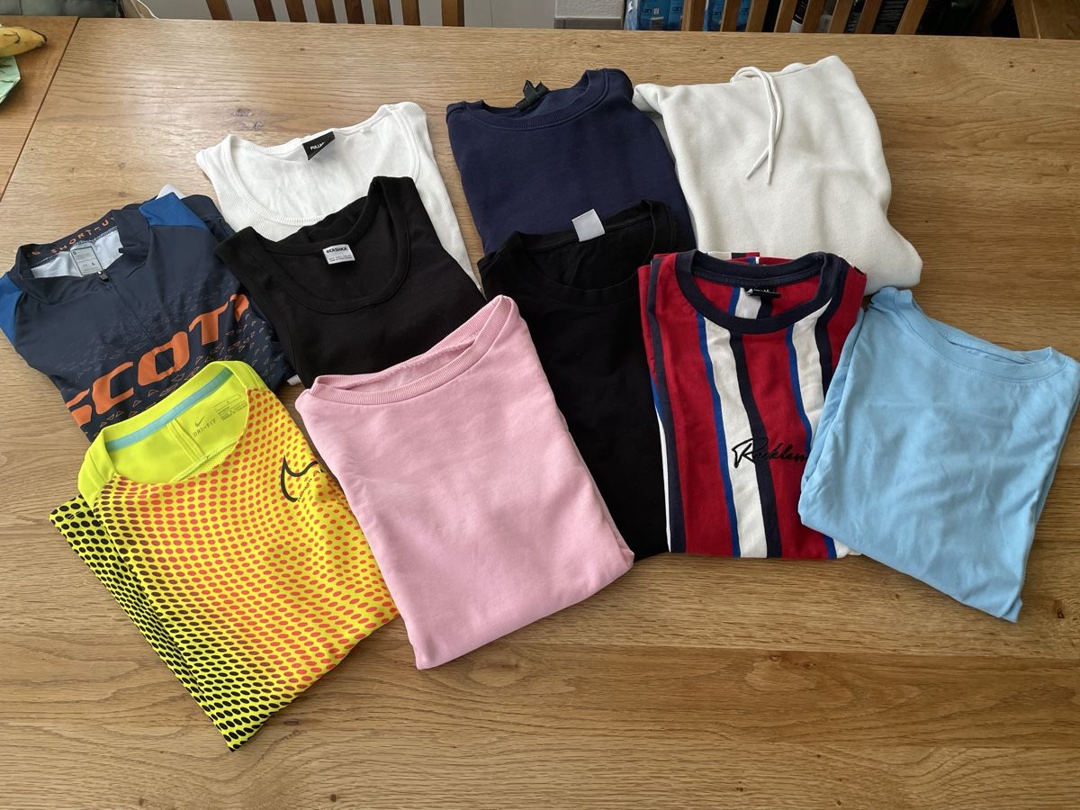Kleiderpakete: Kleiderpaket 10-teilig Gr. S – Gebraucht aus Zürich von piervier4