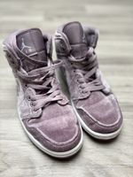 Jordan 1 Mid Samt Sneaker Lila - Gr 37,5