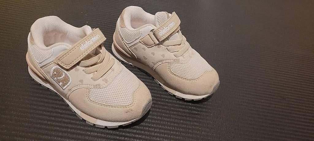 Scarpe per ragazzi: Elefanten Turnschuh Grösse 23  – Usato da Niederbipp venduto da Rubhino5 1