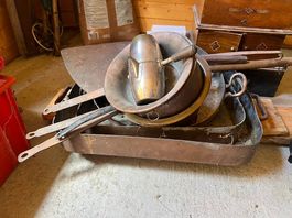 Lot dobjet en cuivre ancien 