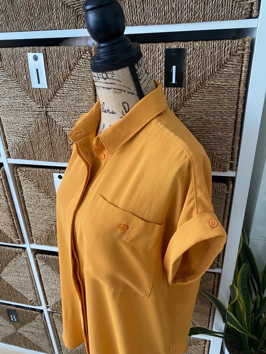 Camicette: Mustard sleeveless blouse, XL – Nuovo (secondo la descrizione) da Safenwil venduto da rgs_tg62 2