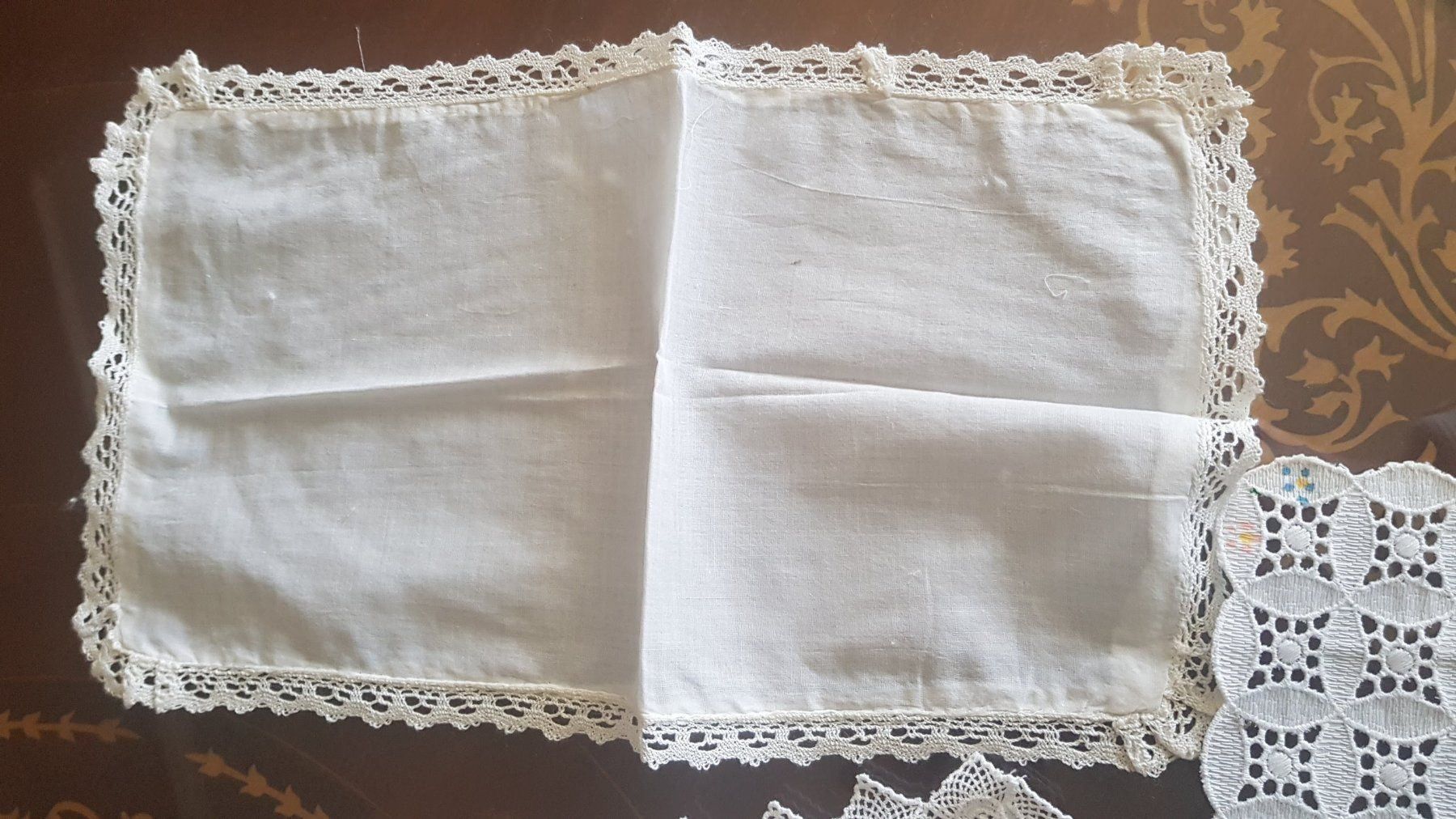 Altro in  Abbigliamento & Accessori: Taschentuch Spitzentuch Lot antik – Usato da Mörschwil venduto da wunderkiste44 6