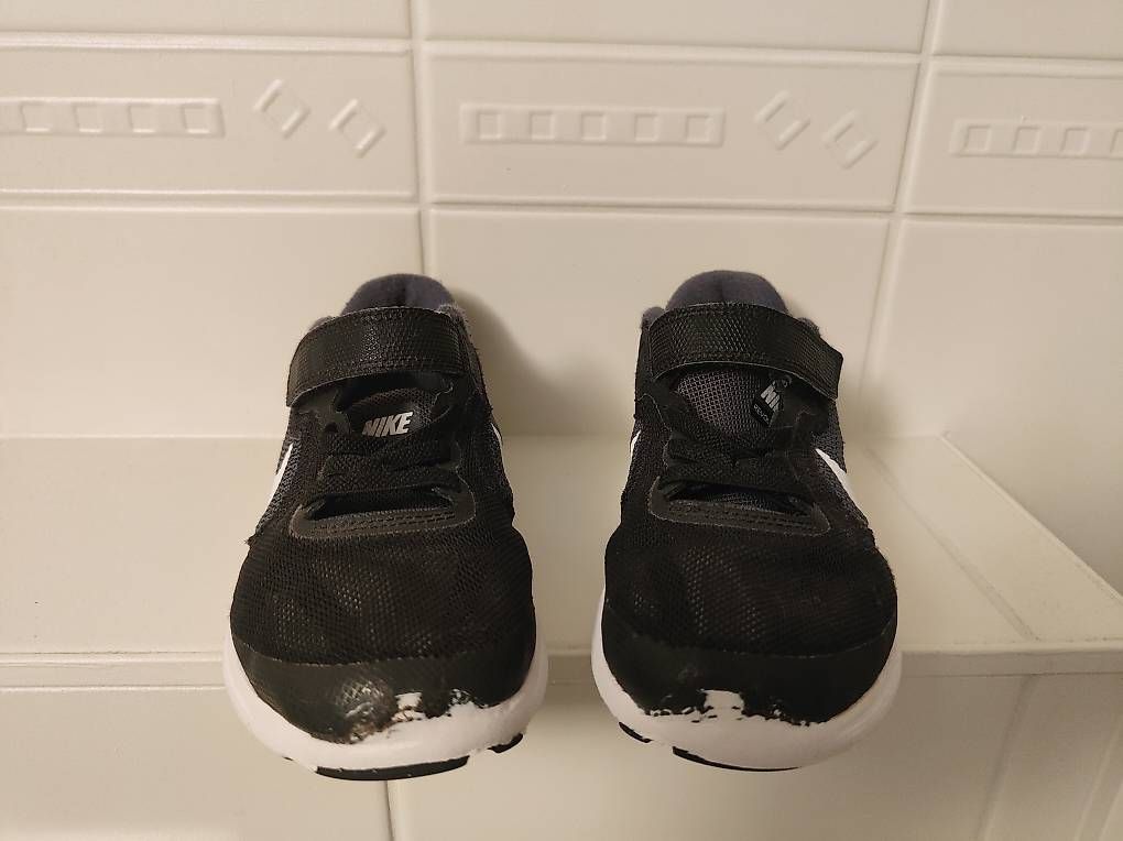 Scarpe per ragazzi: Nike taille 32 enfant – Usato da fribourg venduto da pegalex 1