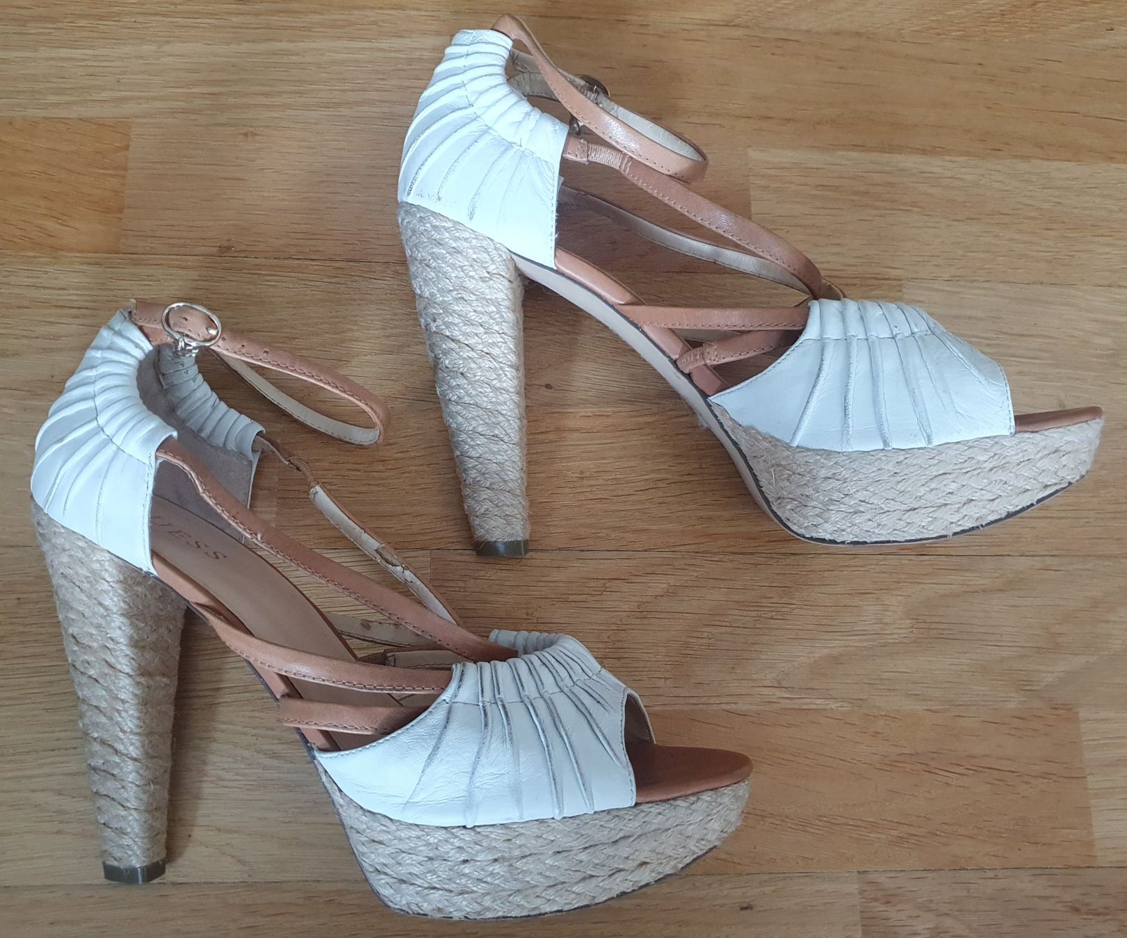 Guess Scarpe da donna: Sandales Guess avec talons - Taille 41 – Usato da Court venduto da Jovi2 2