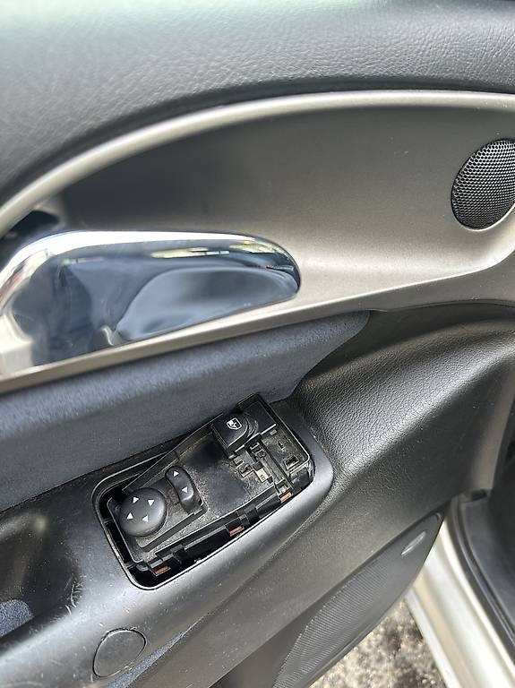 Lancia Automobili: Lancia Ypsilon – Usato da Cureglia venduto da gab_bz6z 4