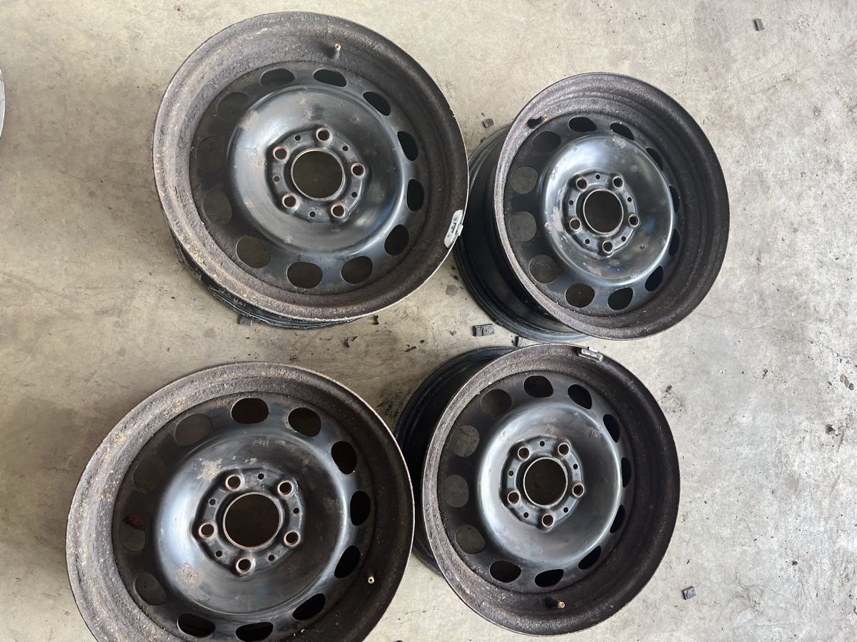 BMW Cerchioni: Stahlfelgen 7J x 16 E H2 BMW Original – Usato da Boniswil venduto da FindInBox