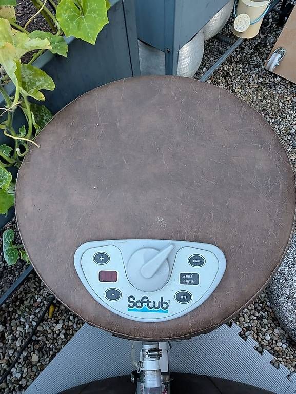 Whirlpool: Sehr gepflegter Whirlpool Softub Resort  – Usato da Immensee venduto da ser_8529 3
