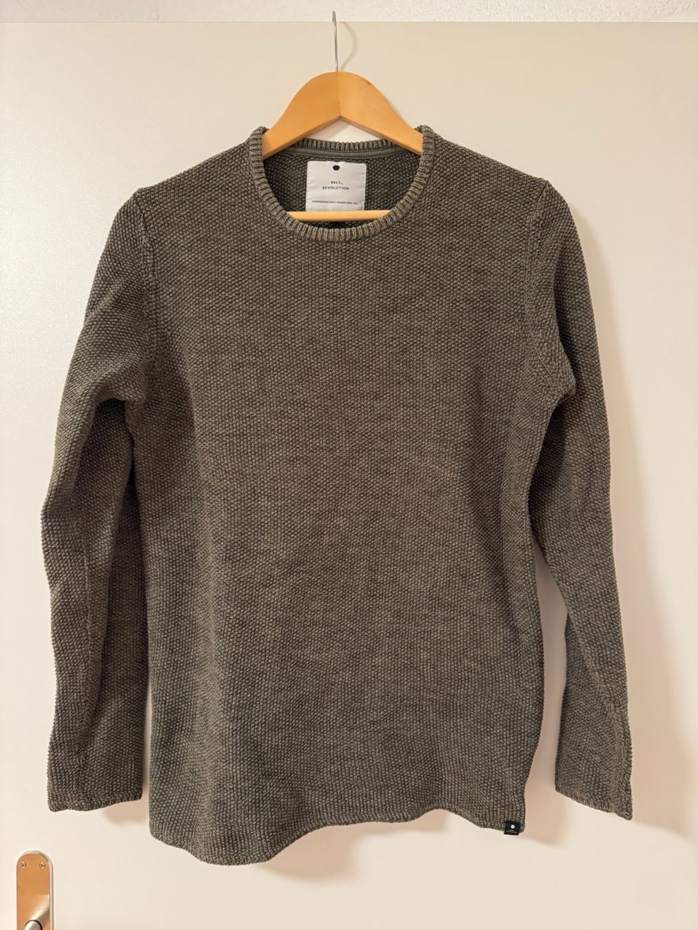 Maglioni & Felpe: Revolution Knit Pullover GREEN - RVLT Streetware – Usato da Winterthur venduto da Buzzi...