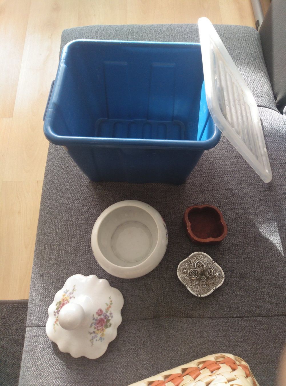 Sonstige Dekorationen & Accessoires: Verschiedene Boxen / Schmuckbox – Gebraucht aus Schöfflisdorf von cri_8gn5 1