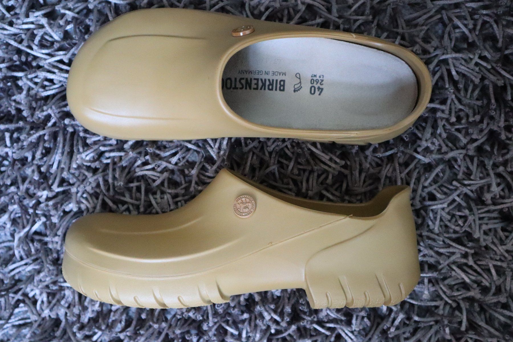 Birkenstock Herrenschuhe: Birkenstock, Clogs, Beruf/ Garten/ Freizeit, 40, braun, NEU – Neu und originalverpackt aus Wattwil von glueck 2