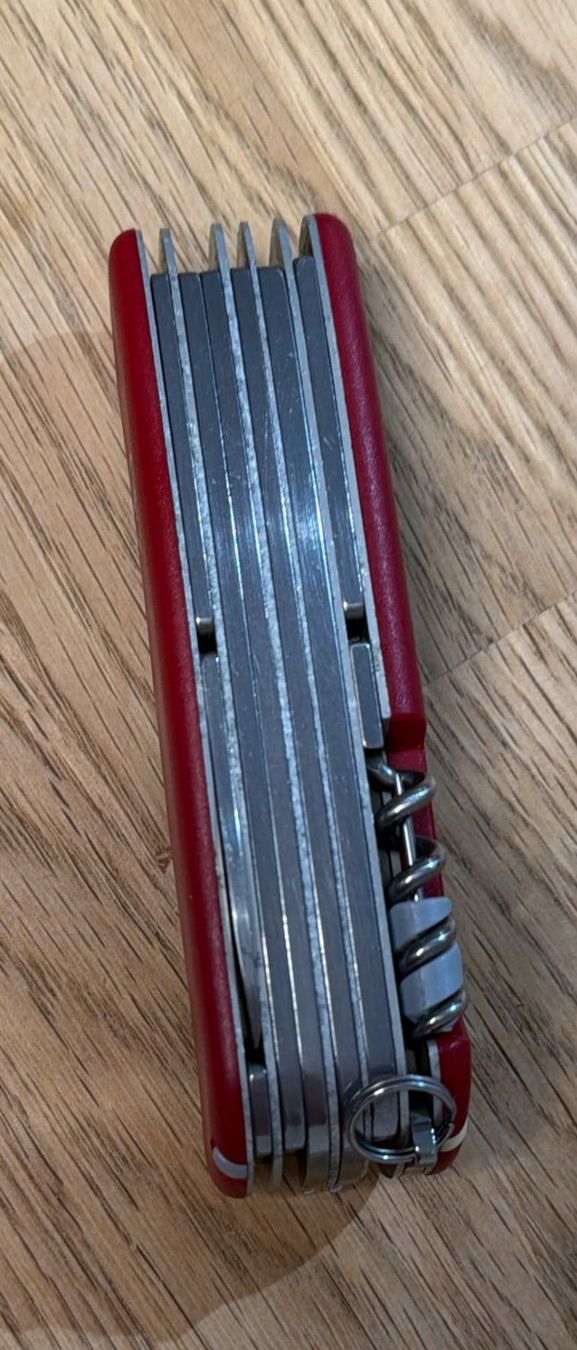 Victorinox Coltelli tascabile: VICTORINOX TASCHENMESSER – Usato da Zürich venduto da Frei-Occasionen 4