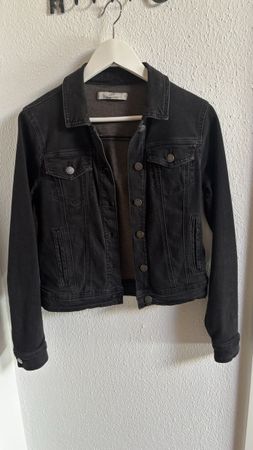 Schwarze Jeansjacke, S