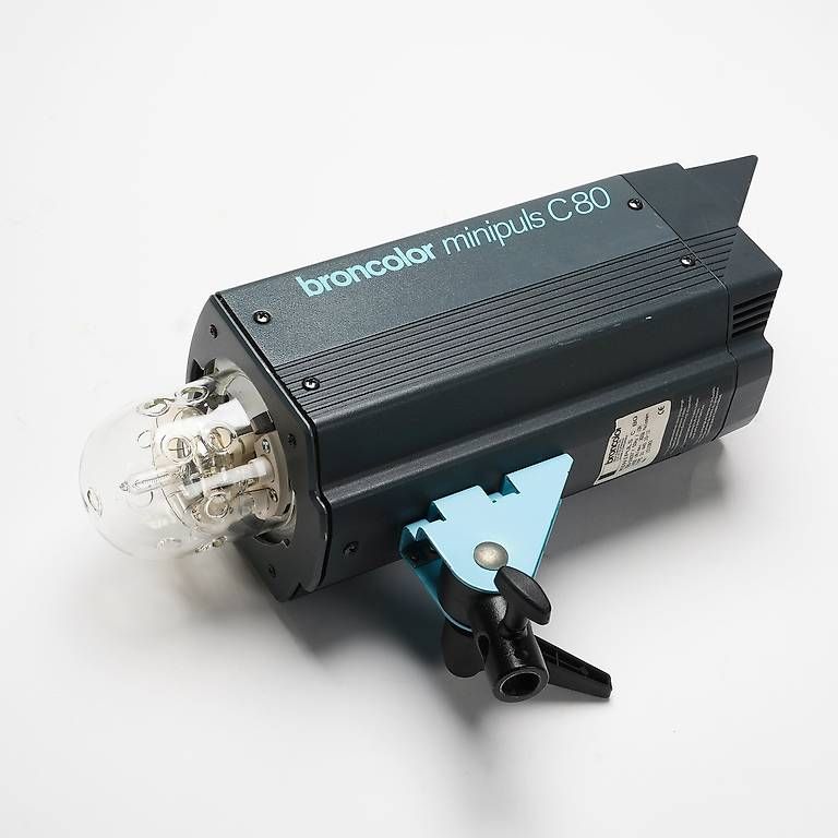 Broncolor Blitze: Broncolor Minipuls C80 – Gebraucht aus La Chaux-de-Fonds von Holga120
