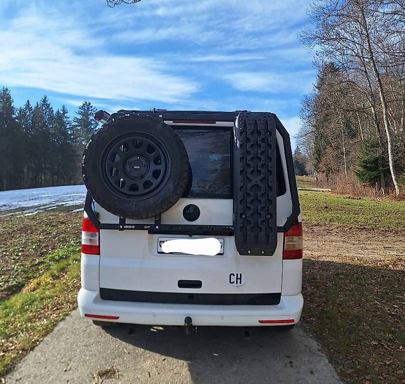 VW Altri accessori per camping: Support arrière universel HESS VW T5 /T6 – Usato da Corcelles-le-Jorat venduto da the_5dhm