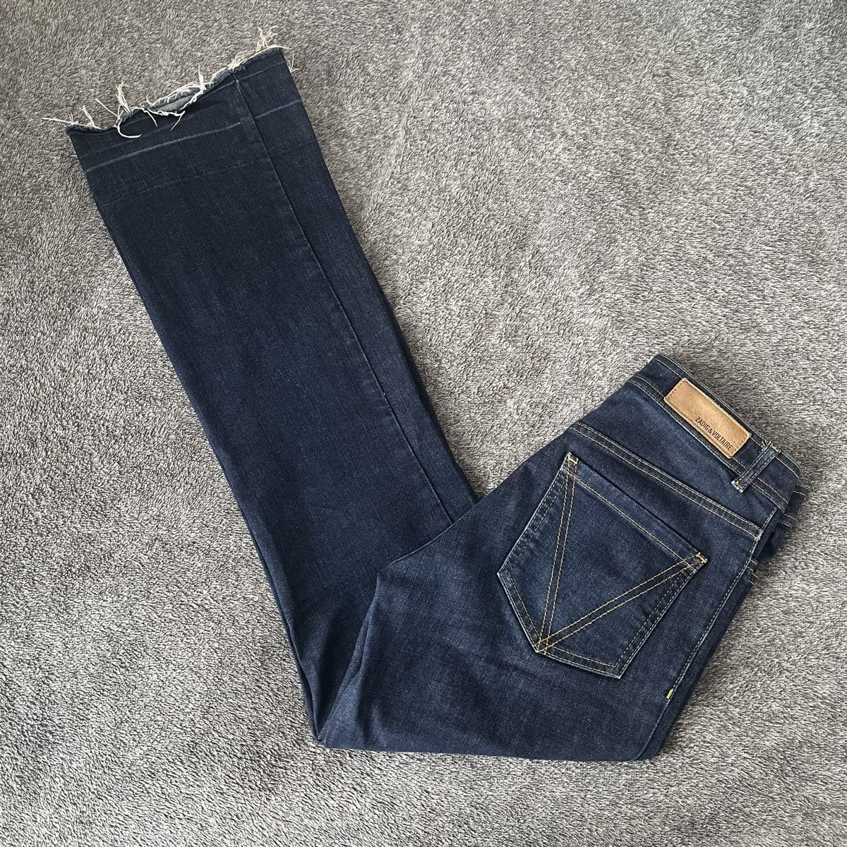 Zadig & Voltaire Jeans: Zadig & Voltaire Jeans – Nuovo (secondo la descrizione) da Zug venduto da saskia-chiara
