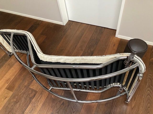 Le Corbusier Sedie a sdraio: Le Corbusier LC4 Chaise Longue – Usato da Hochdorf venduto da Obladi 4