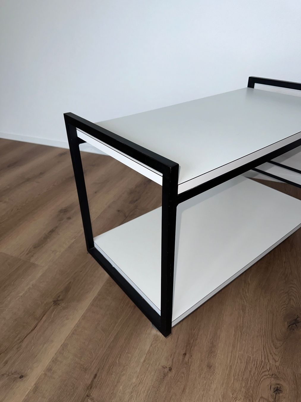 Tavoli: Table d’appoint vintage – Usato da Gampelen venduto da theboywhoworks 4