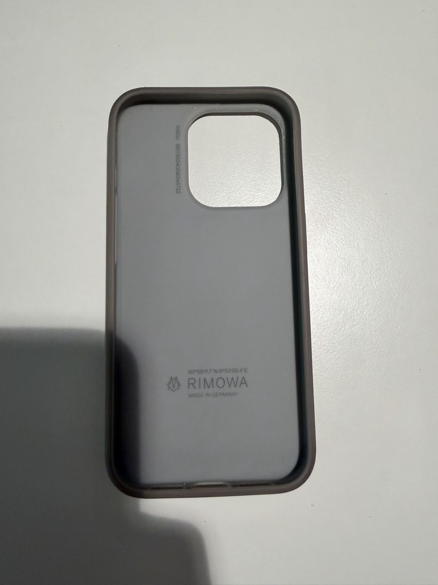 Cover & Protezioni schermo: Rimowa Handyhülle iPhone 15 Pro – Usato da Walchwil venduto da SIAM14 1